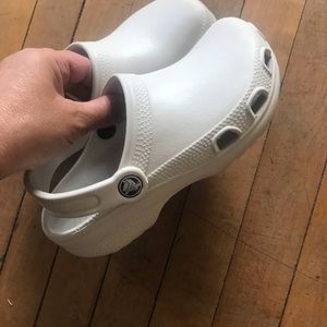 Crocs white size 4